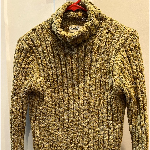NorthStyle sweater, size small - Picture 1 of 1